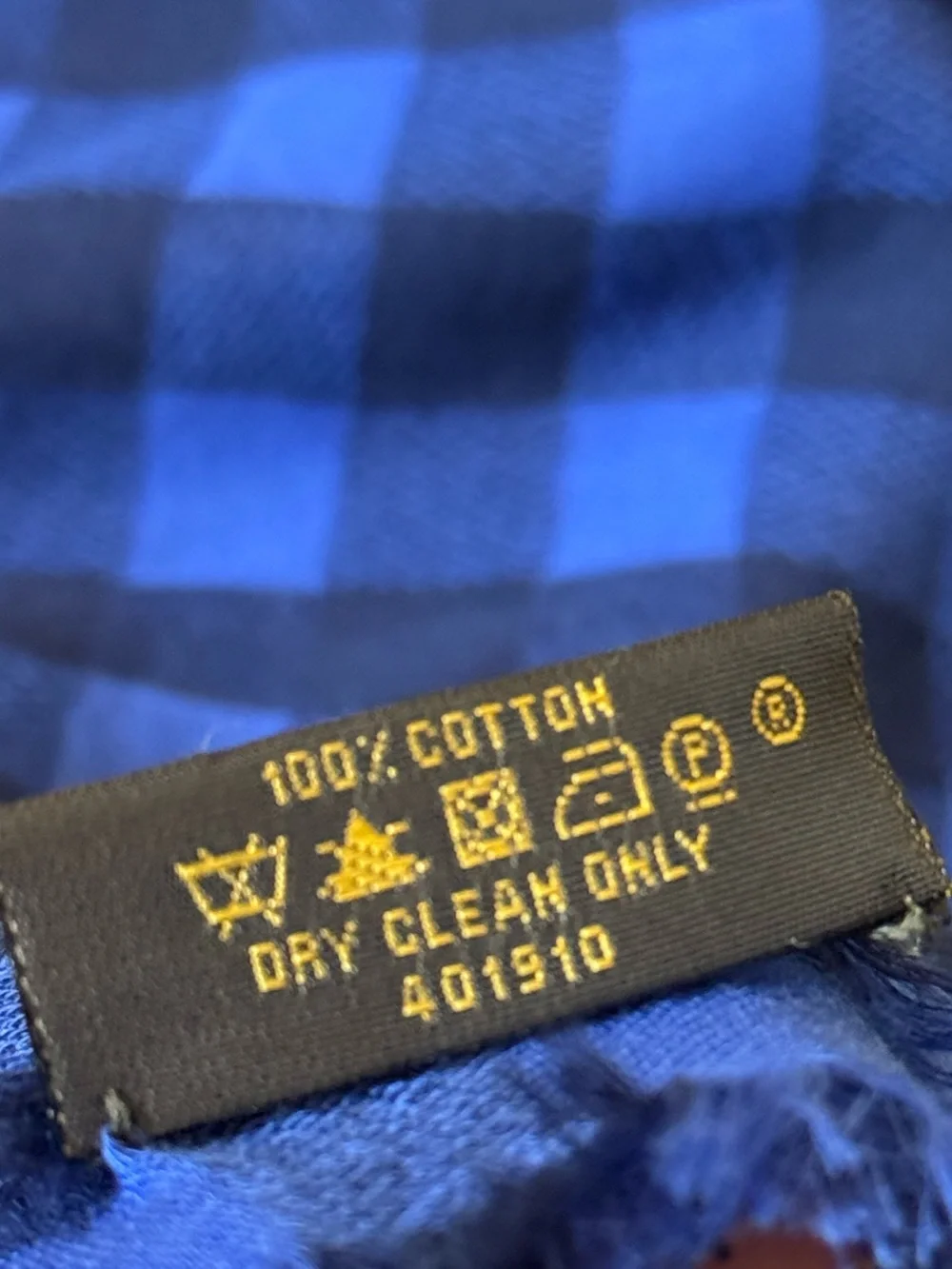 Louis Vuitton Masai Gingham Cotton Scarf - Picture 6 of 9